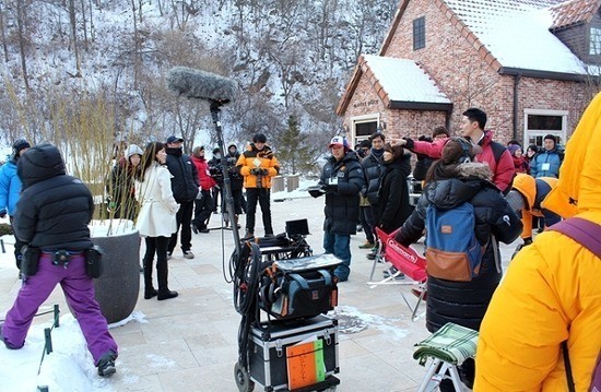 Wind Blows in Winter Fotoğrafı