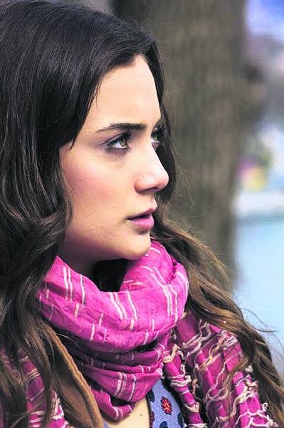 Bir Aşk Hikayesi Sezon 1 Fotoğrafı