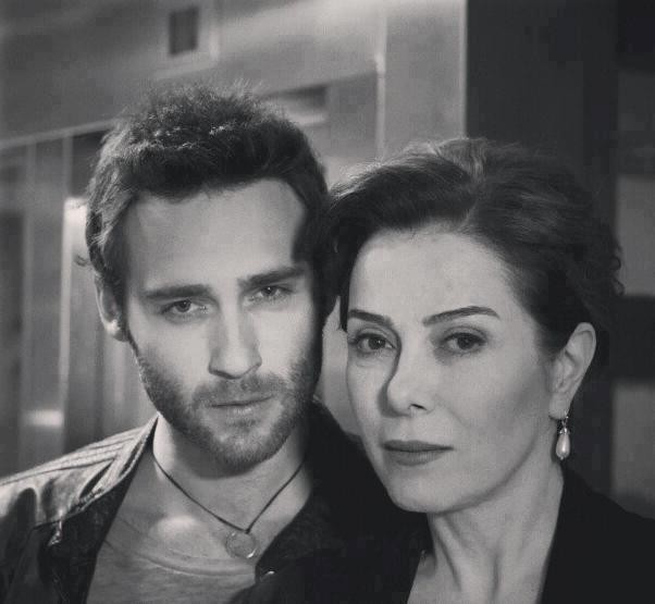 Bir Aşk Hikayesi Sezon 1 Fotoğrafı