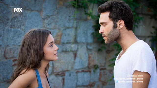 Bir Aşk Hikayesi Sezon 1 Fotoğrafı