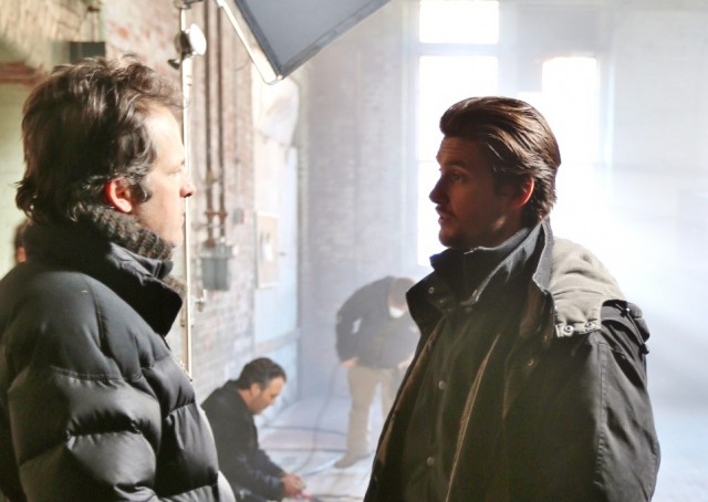 By the Gun Fotoğrafı