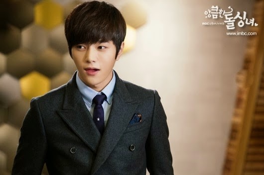 Cunning Single Lady Fotoğrafı
