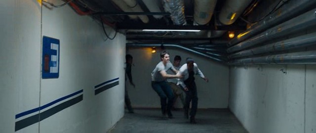 Labirent: Alev Deneyleri Fotoğrafı