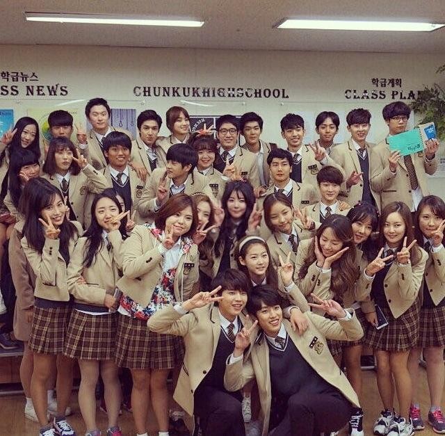 Hi! School - Love On Fotoğrafı