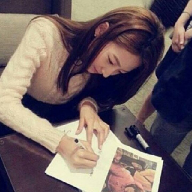 Hi! School - Love On Fotoğrafı