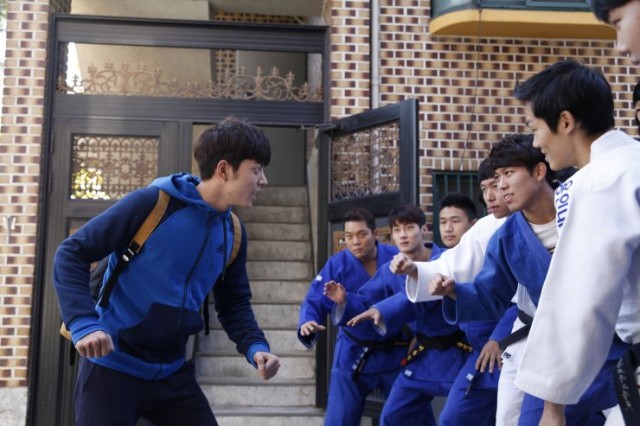 Enemies In-Law Fotoğrafı