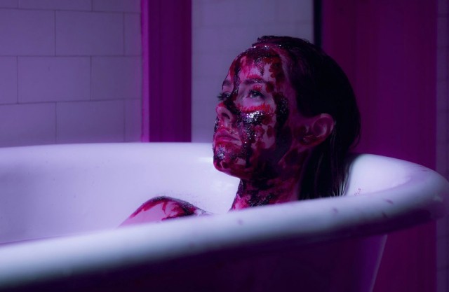 Neon Şeytan Fotoğrafı