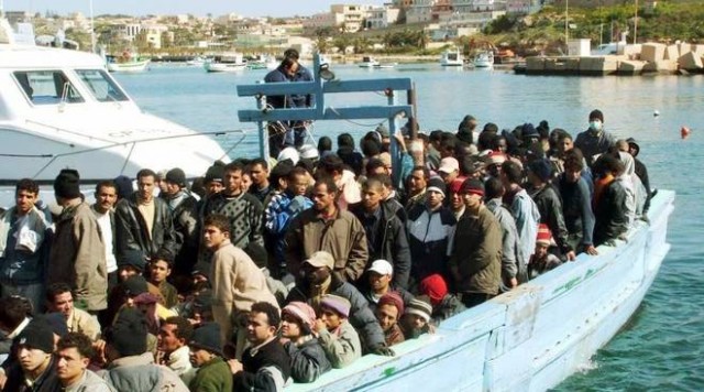 Denizdeki Ateş fotoğrafı