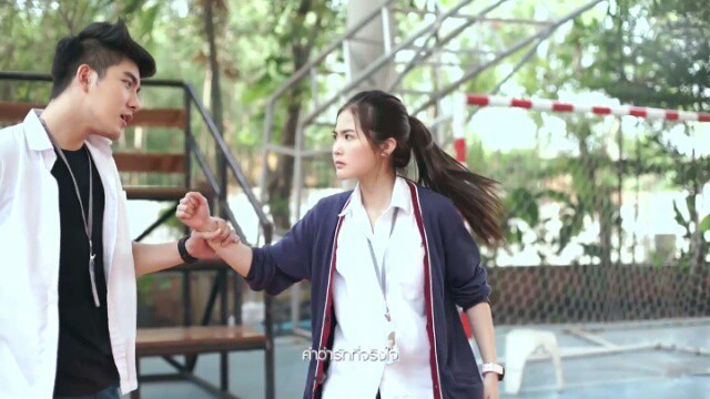 Ugly Duckling Series Fotoğrafı