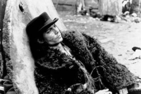 Ölü Adam Fotoğrafı