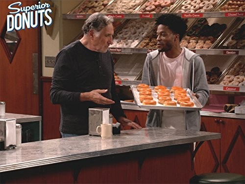 Superior Donuts Fotoğrafları 5