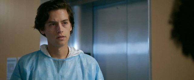 Five Feet Apart Fotoğrafı