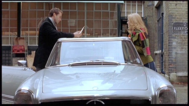 Ölümün Kollarında Fotoğrafı