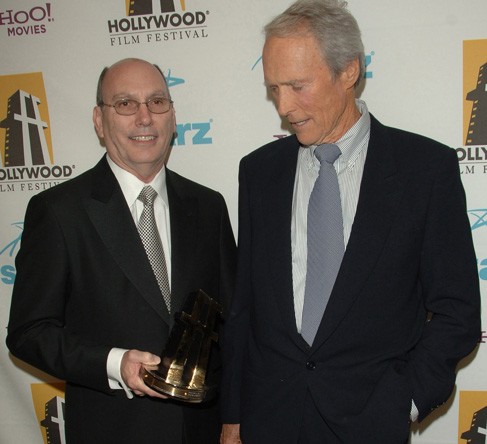 Clint  Eastwood;  Gölgelerin  İçinden Fotoğrafı