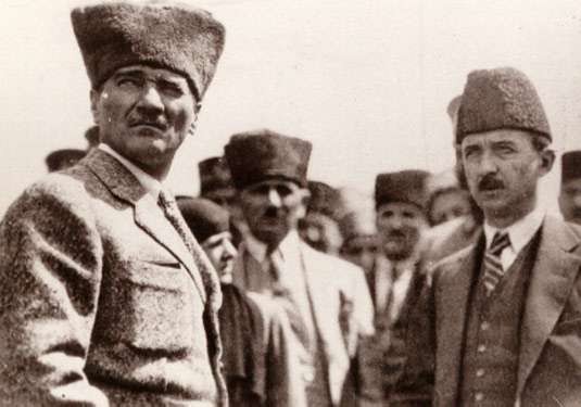 Atatürk Fotoğrafı
