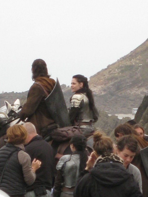 Alacakaranlık Efsanesi: Şafak Vakti Bölüm 1 Fotoğrafı