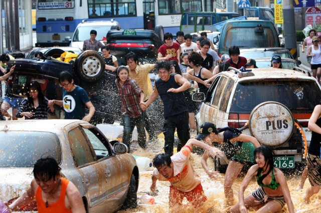 Tsunamiden Kaçış Fotoğrafları 12