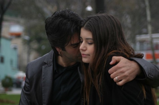 Aşka Sürgün Fotoğrafı