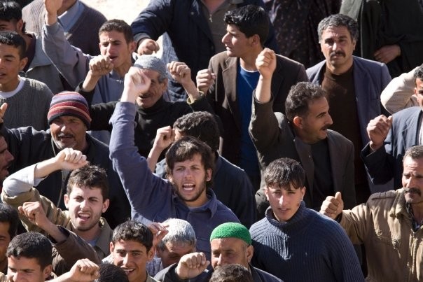 Soraya'yı Taşlamak Fotoğrafı