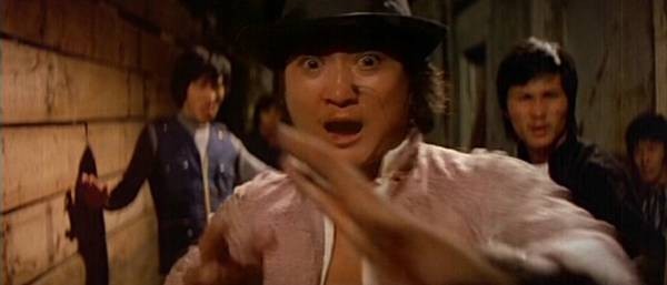 Tie Jin Gang Da Po Zi Yang Guan Fotoğrafı