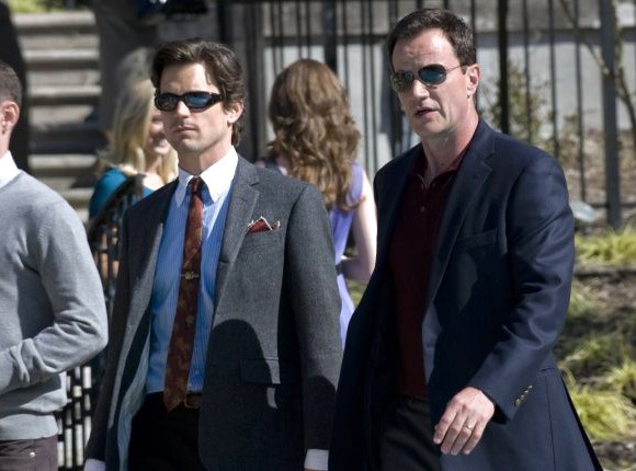 White Collar Fotoğrafı