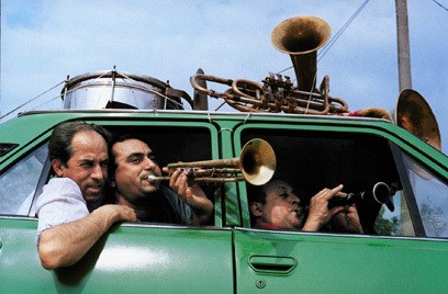 When The Road Bends: Tales Of A Gypsy Caravan Fotoğrafları 1