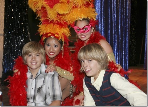 Zack ve Cody Güvertede Fotoğrafları 50