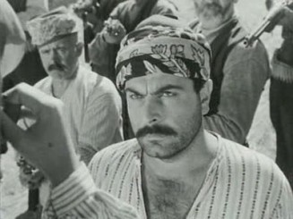 Düşman Yolları Kesti Fotoğrafı