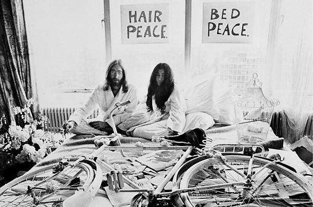 John & Yoko's Year Of Peace Fotoğrafı