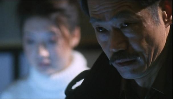 Ultimatum (l) Fotoğrafı