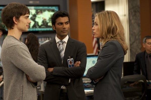 Covert Affairs Fotoğrafları 122