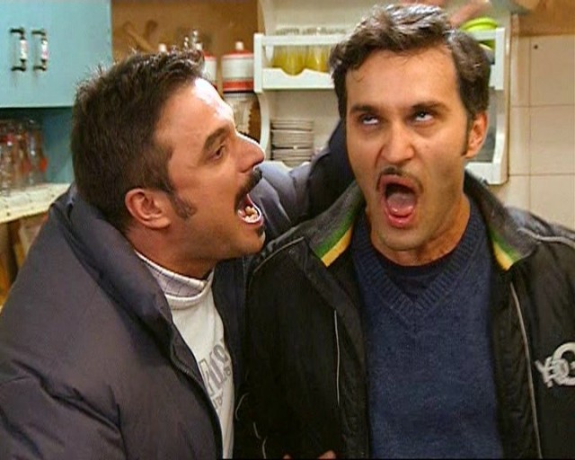 Geniş Aile Fotoğrafı