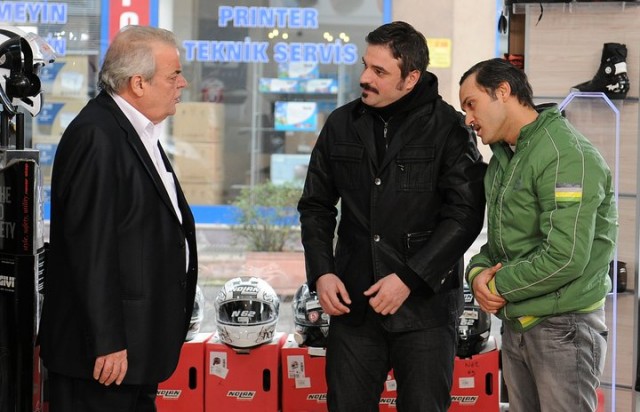Geniş Aile Fotoğrafı