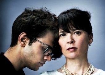 Annemi Öldürdüm Fotoğrafı